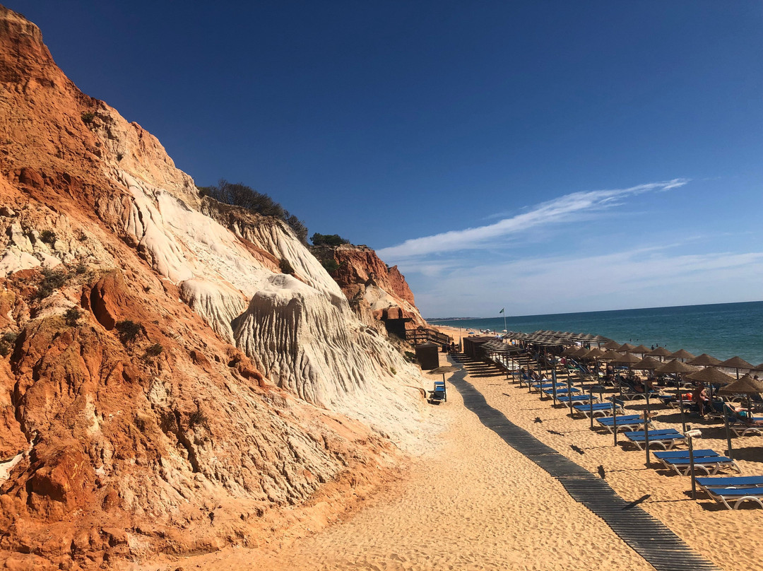 Praia da Falésia-Olhos de Agua必去景点