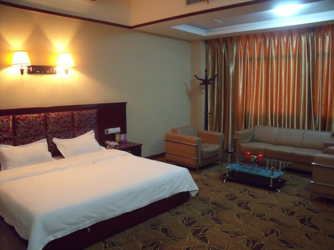 盛巴黎宾馆主图