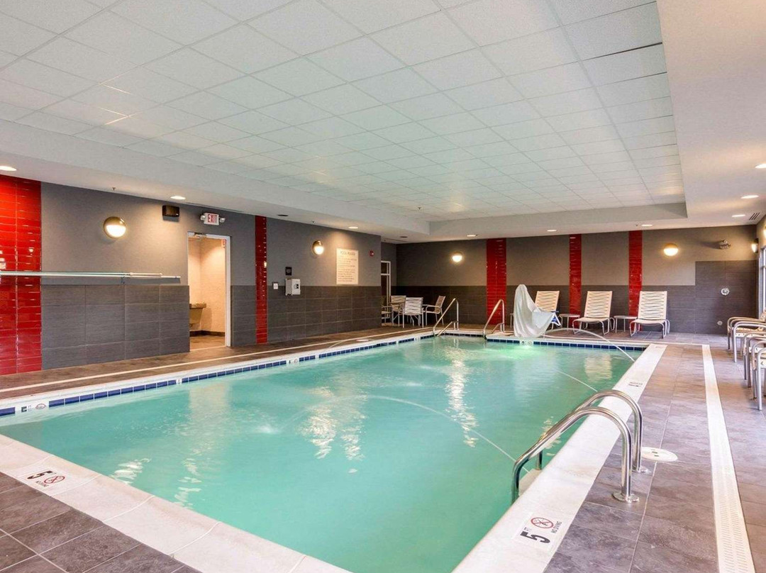 Comfort Suites Williamsburg Historic Area主图