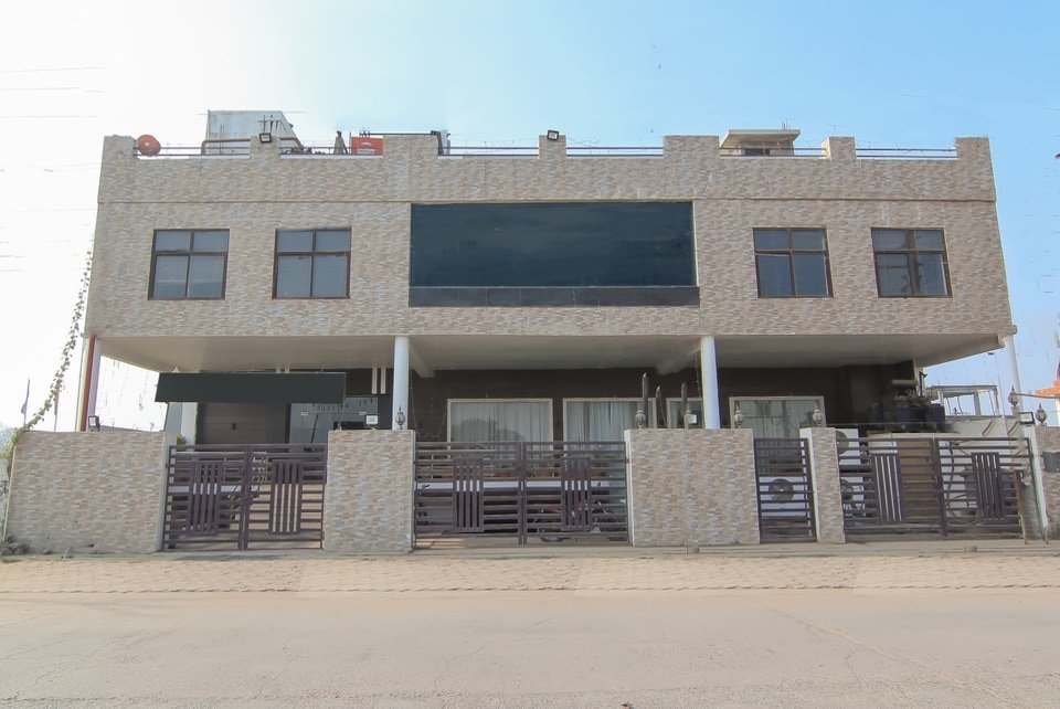 Hotel Crossroad-官方