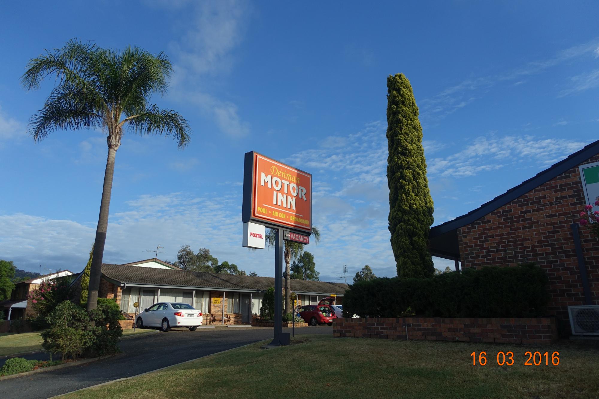 Denman Motor Inn-浴室