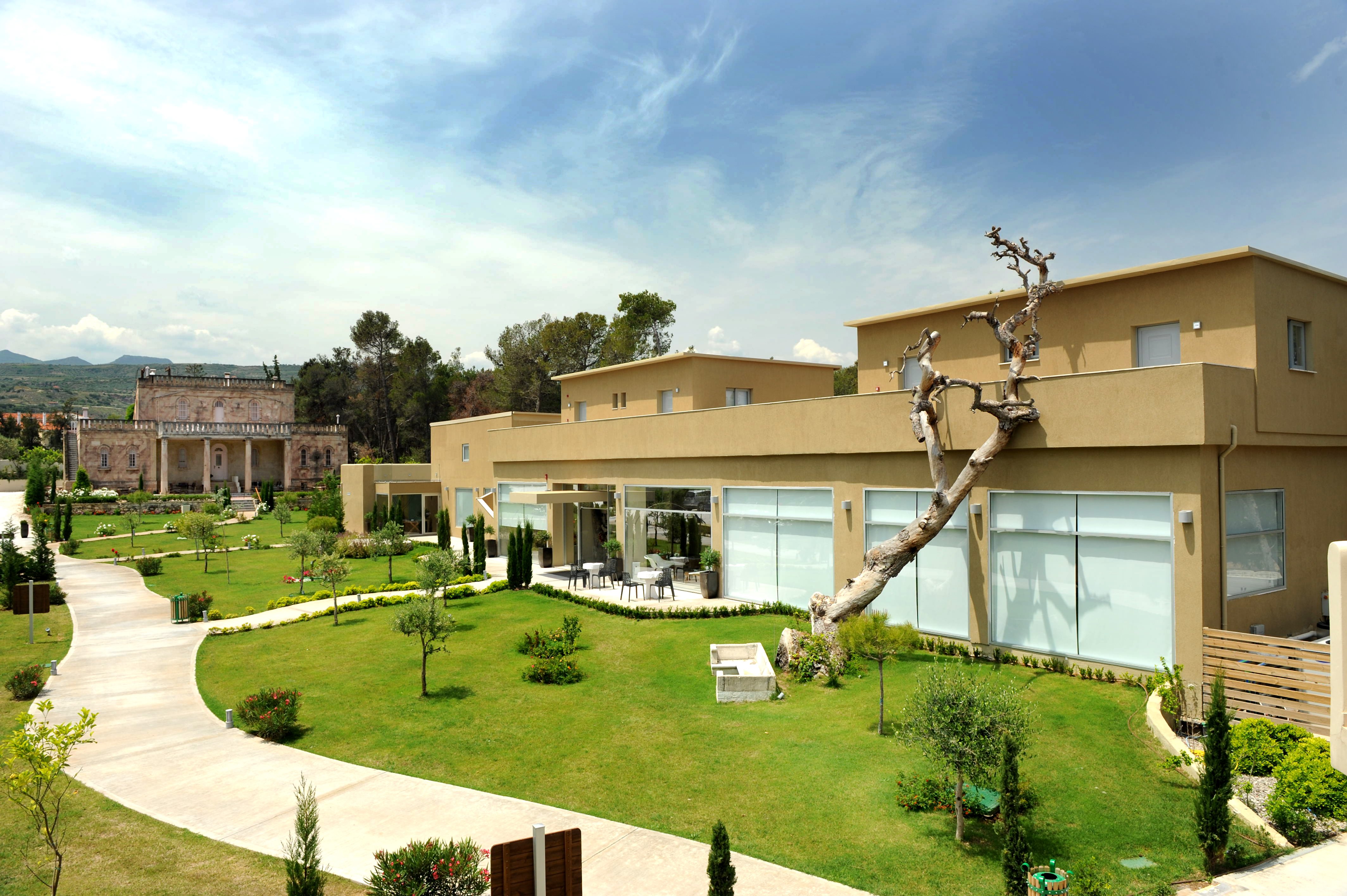 Sikyon Coast Hotel & Resort-官方