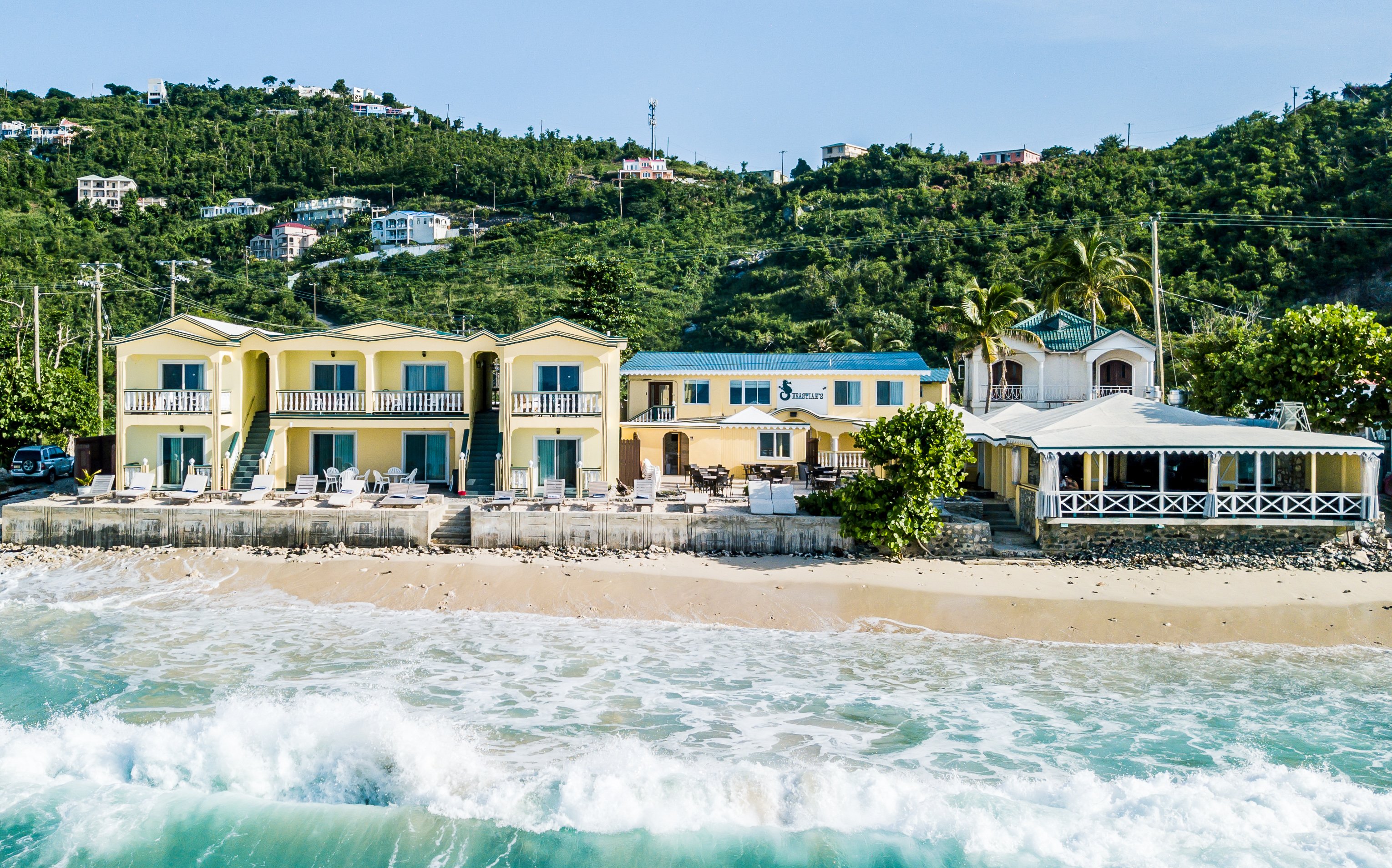 Sebastian's on the Beach-官方