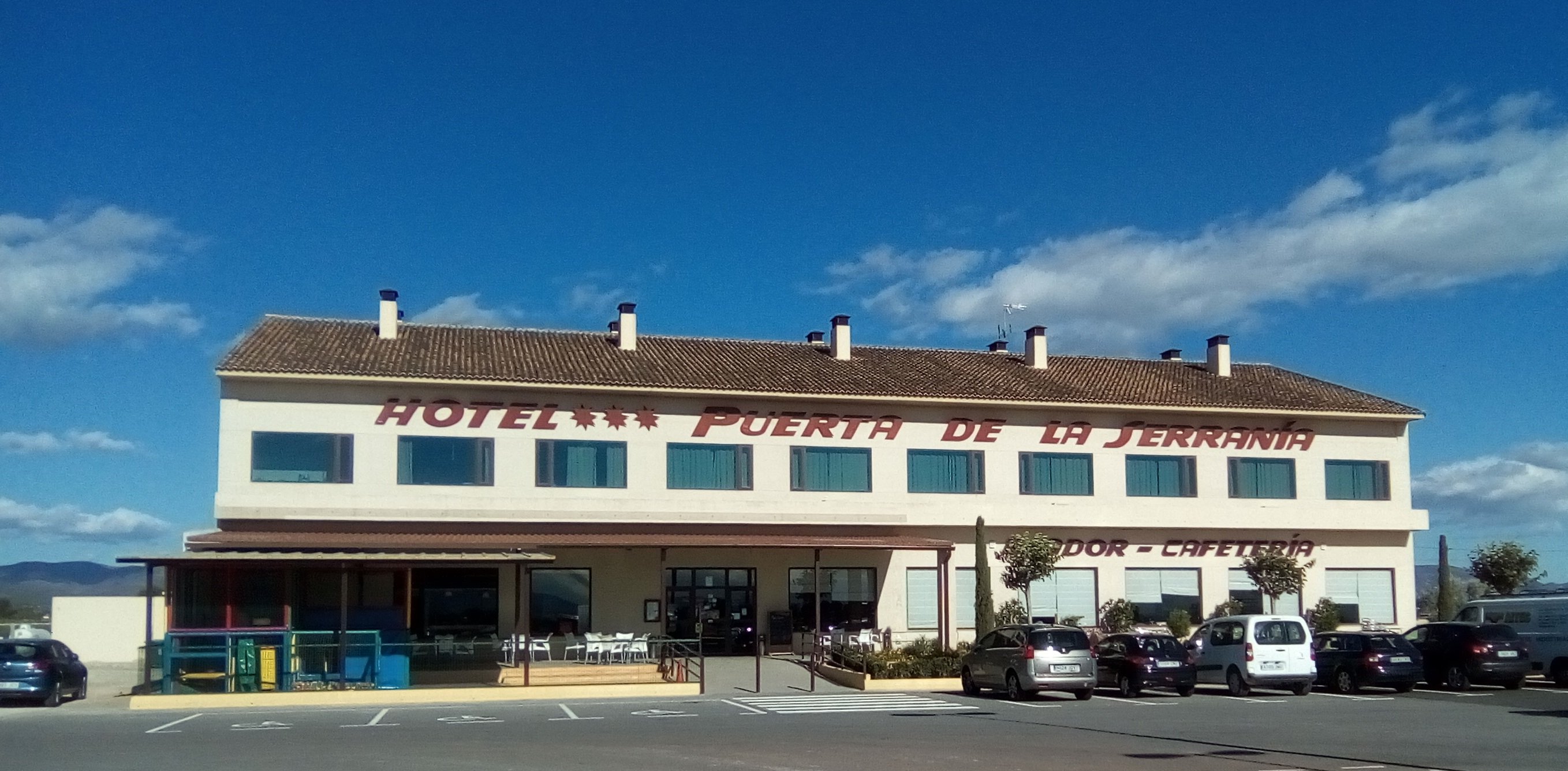 Hotel Puerta de la Serrania-官方
