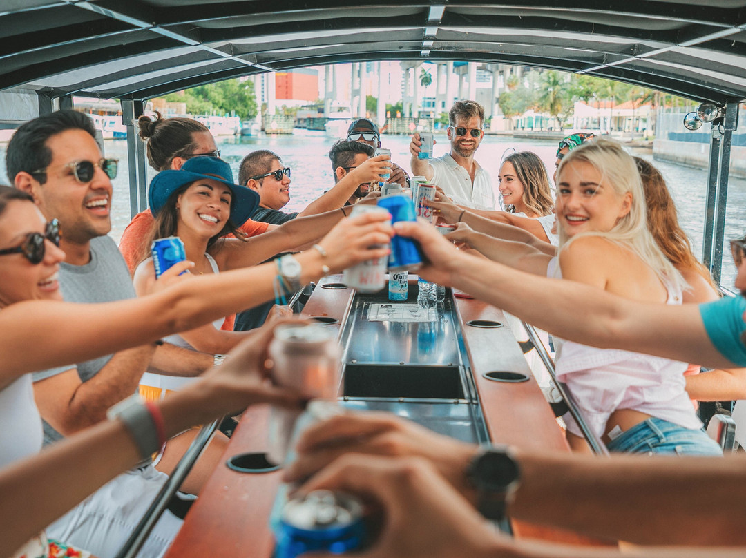 Cycle Boat Party Long Island (Paddle Pub)-Patchogue必去景点