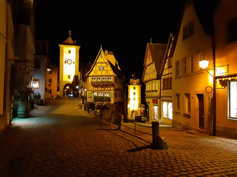 古登斯范斯TOP酒店主图