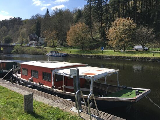 Église Notre-dame De Bieuzy-Plumeliau必去景点