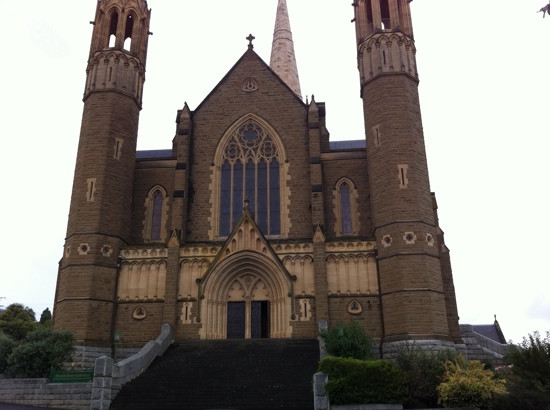 Sacred Heart Cathedral景点图片