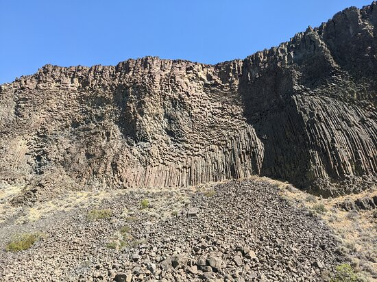 Lake Billy Chinook-Madras必去景点