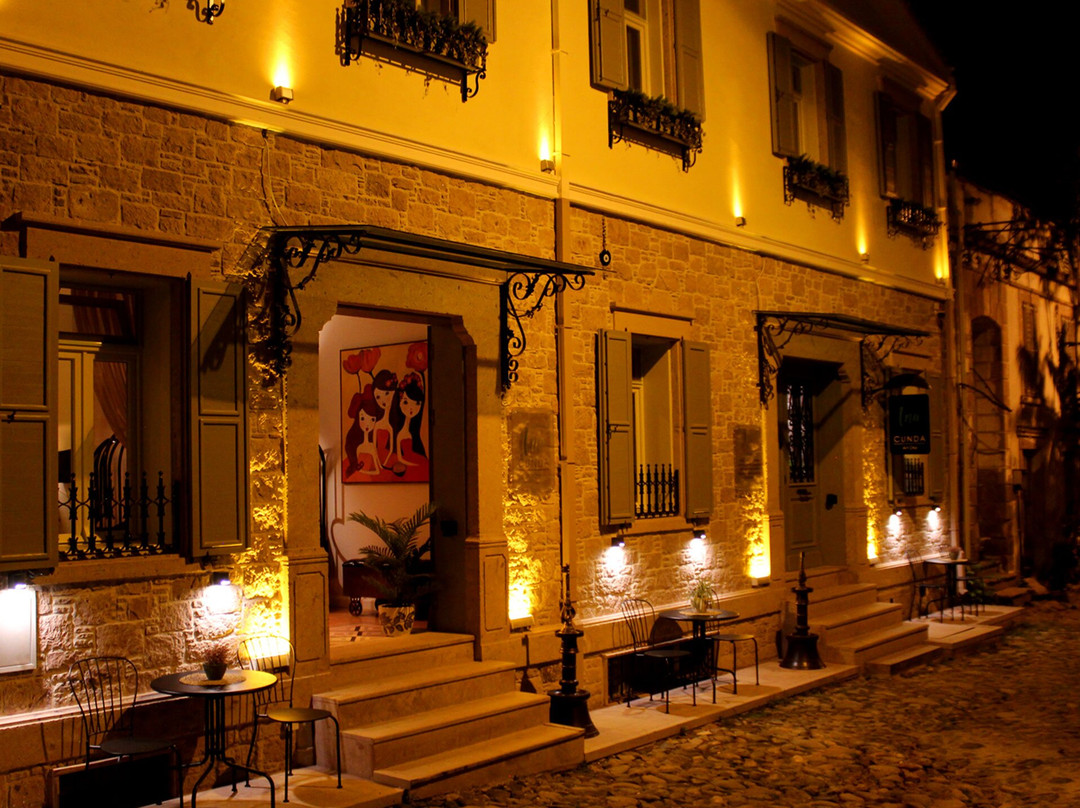 İna Cunda Art Otel