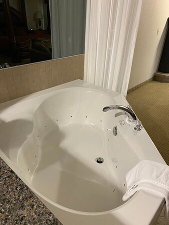 Ramada by Wyndham Pincher Creek主图