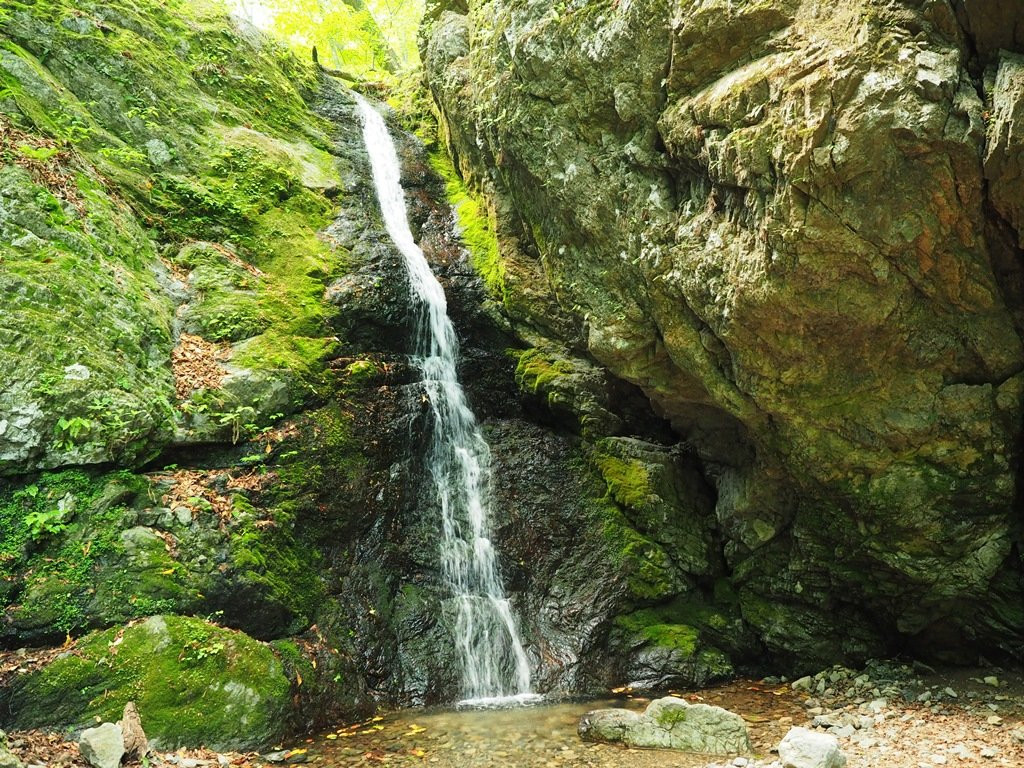 Ayahiro Falls景点图片