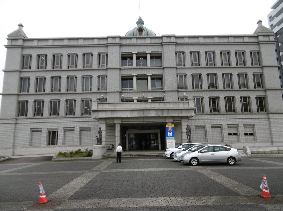 Karatsu City Library-唐津市必去景点