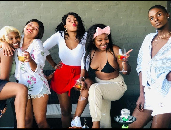 The House Quarters主图