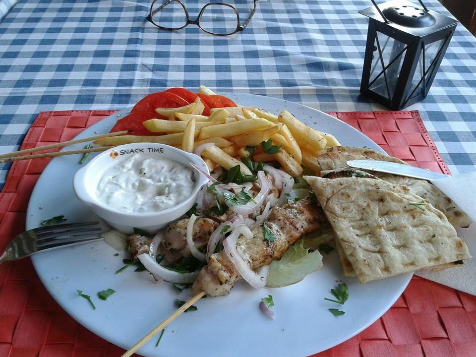 Paradisi餐馆和美食-Deipnos Cook And Grill