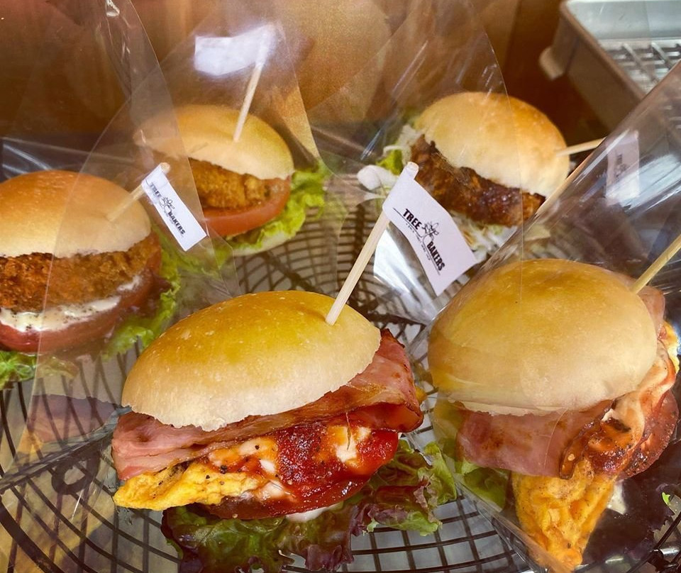 ツリーベーカーズ