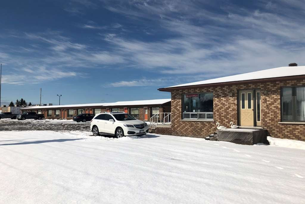 Travelodge By Wyndham Cochrane On主图