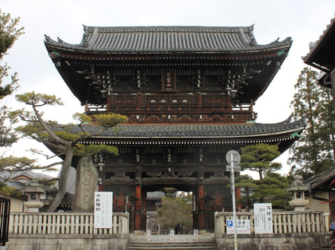 清凉寺-京都市必去景点