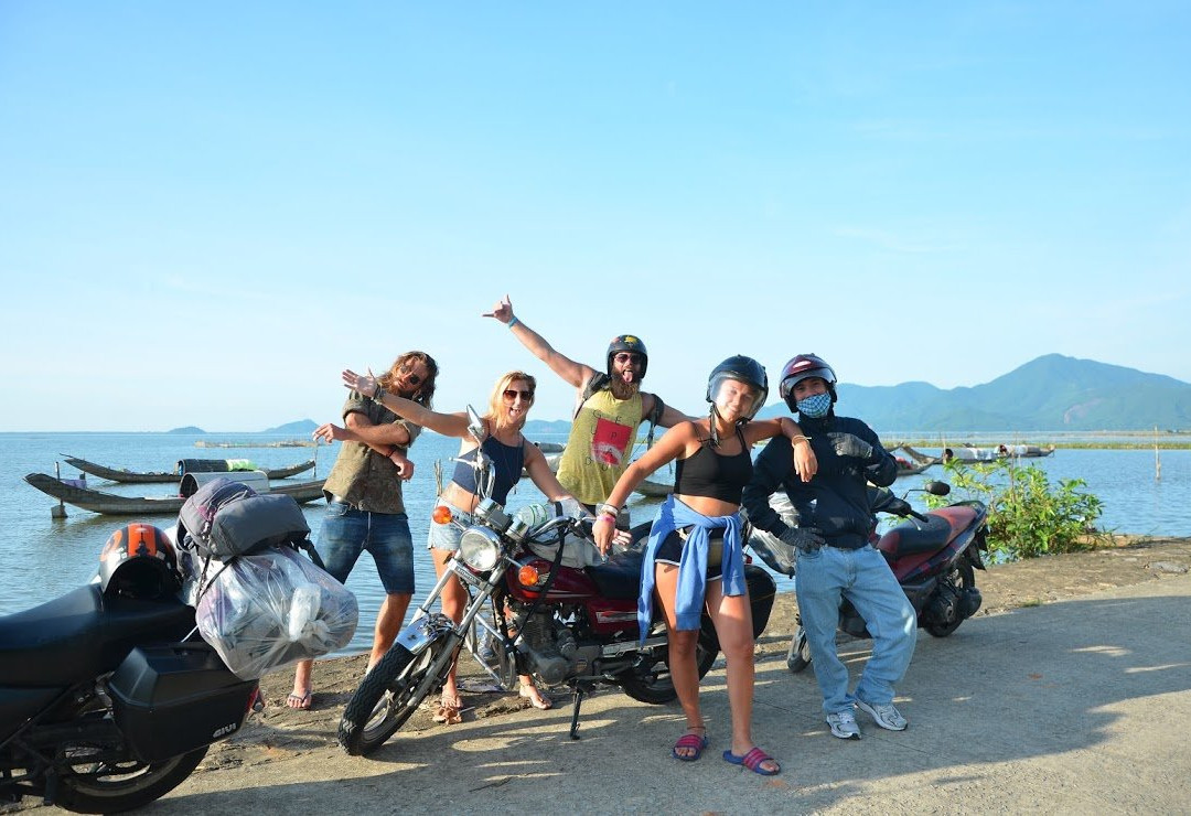 Adventure Motorbike Tour景点图片