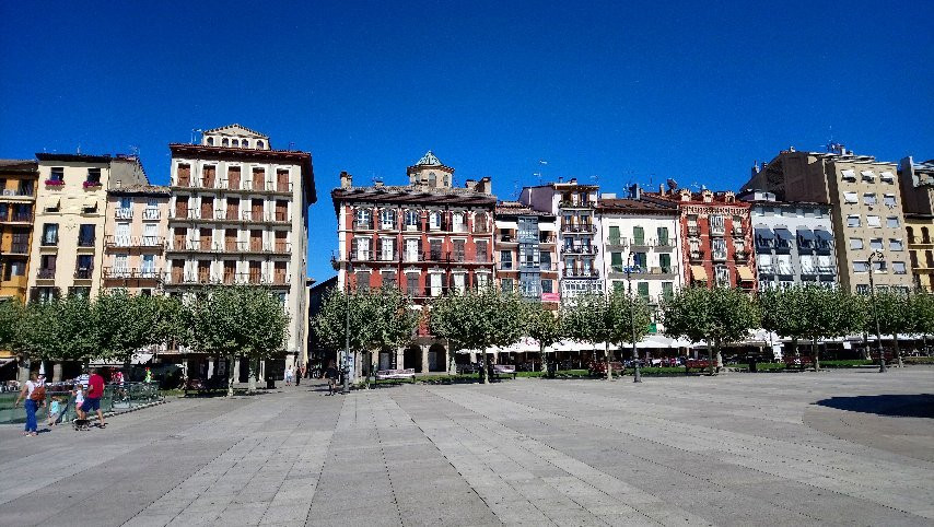 Plaza del Castillo景点图片