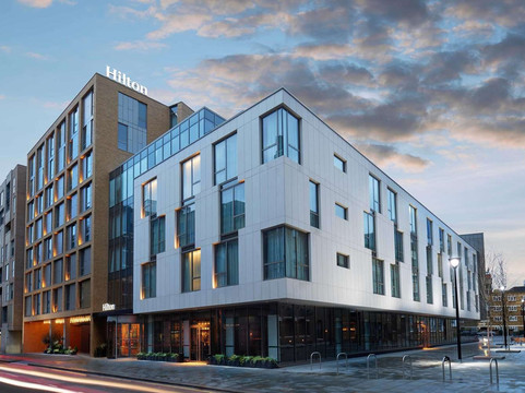 伦敦河畔希尔顿酒店主图