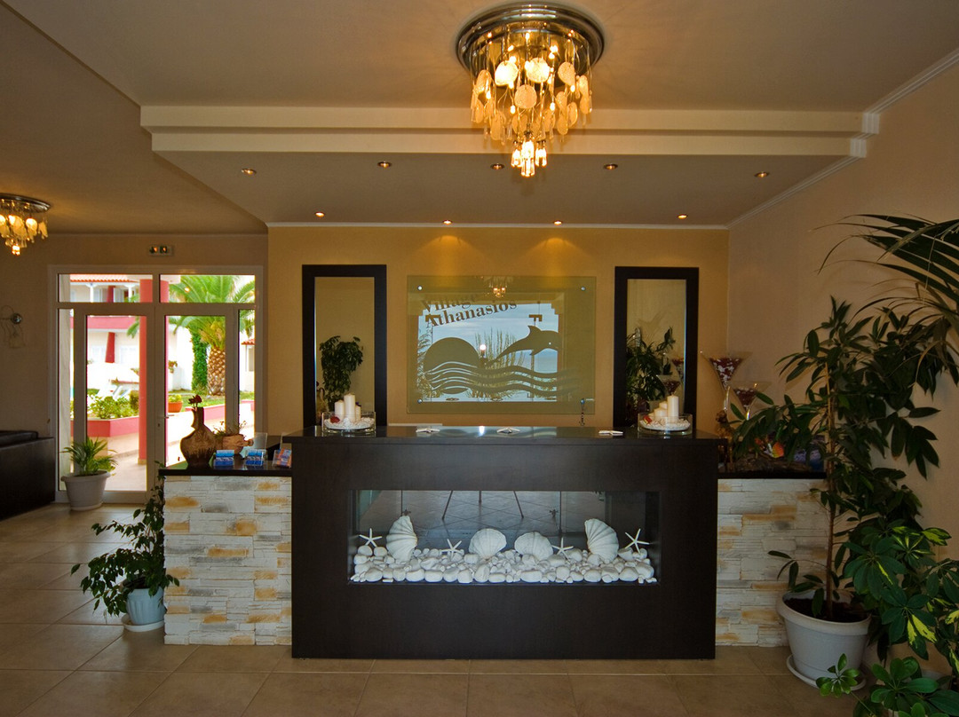 Athanasios Village Hotel主图