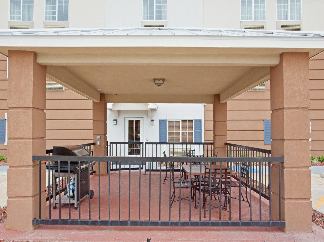 Candlewood Suites La Porte by IHG主图