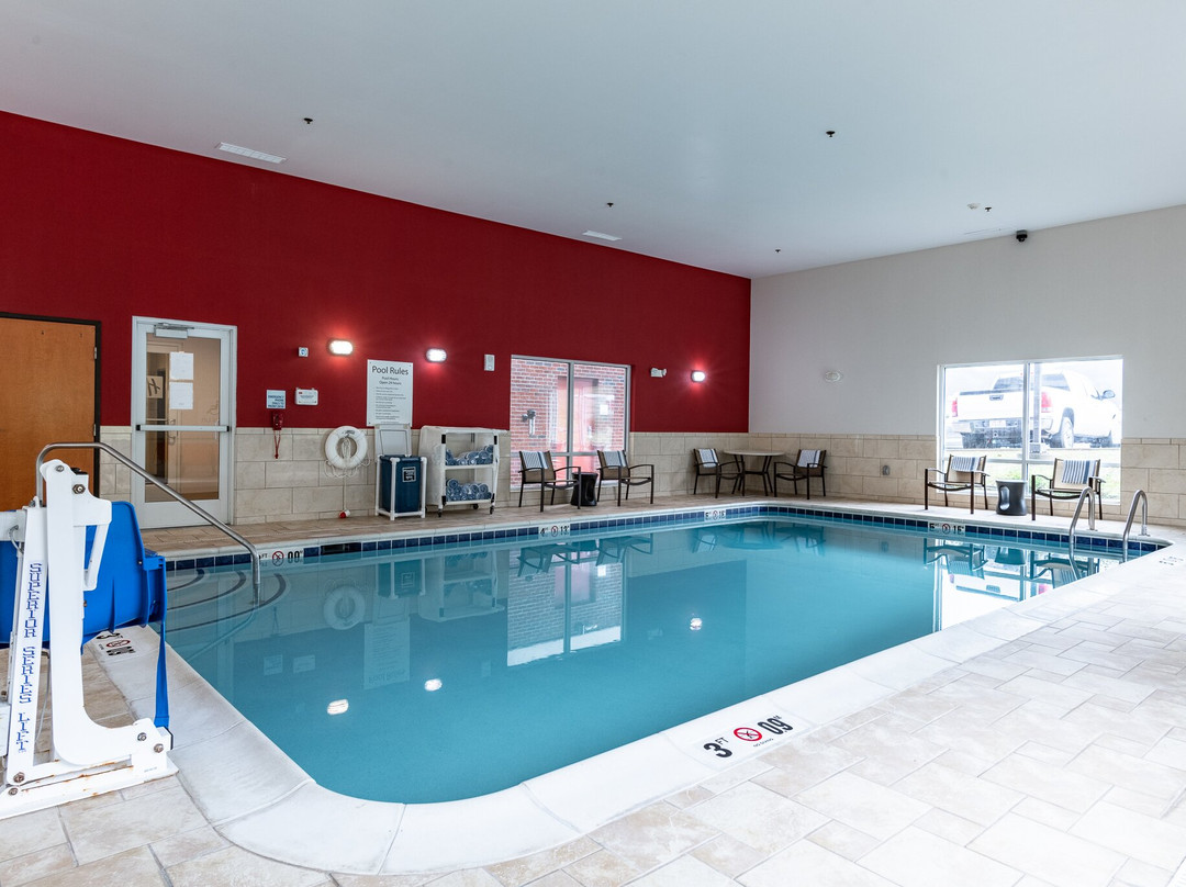 Holiday Inn Express & Suites Ironton By IHG主图