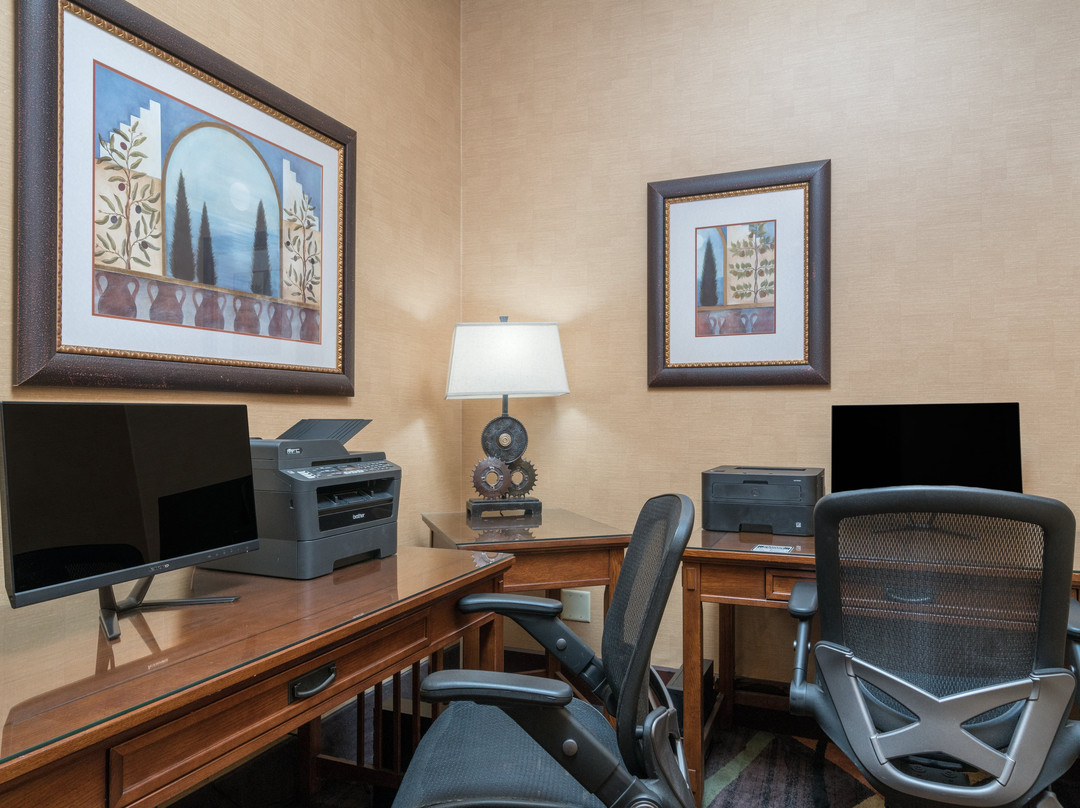 Holiday Inn & Suites St. Cloud By IHG主图