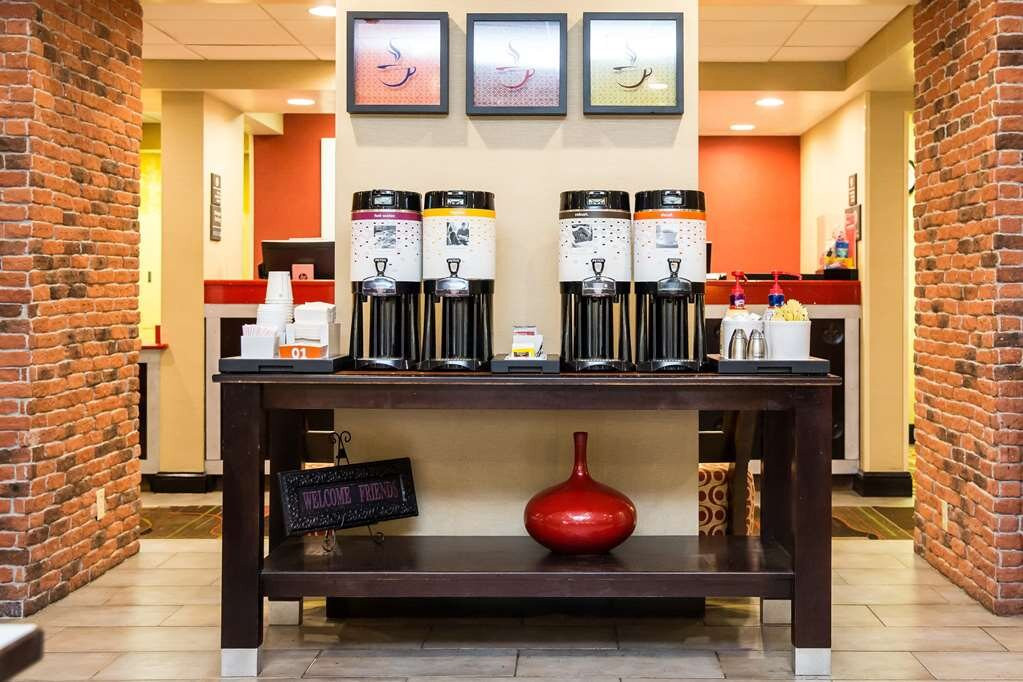 Hampton Inn Hammond主图