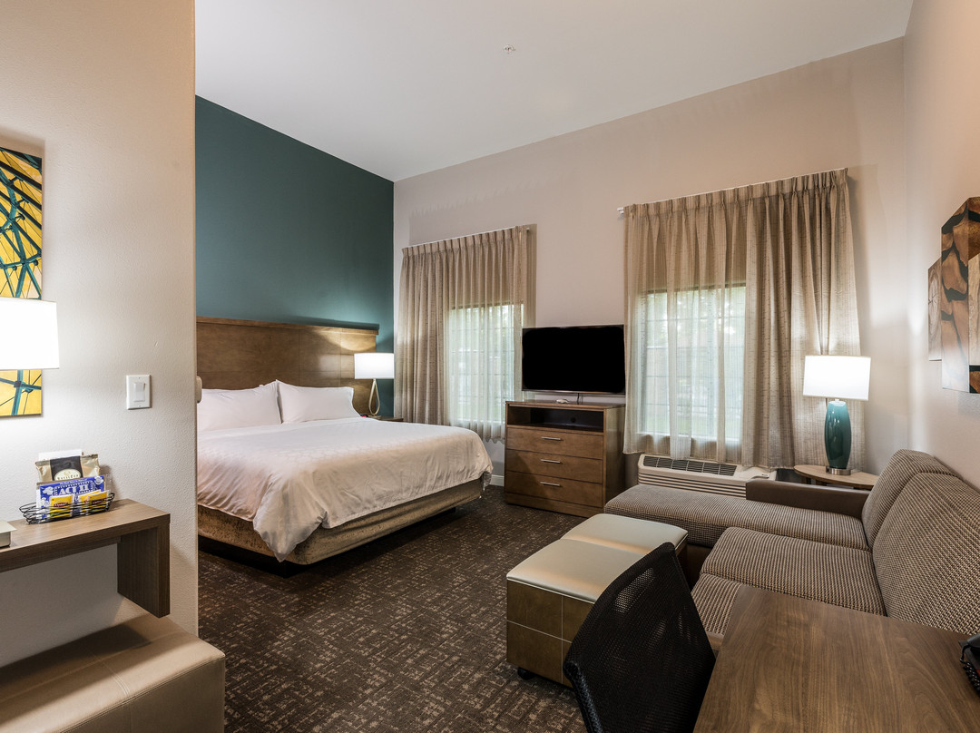 Staybridge Suites Lake Jackson by IHG主图