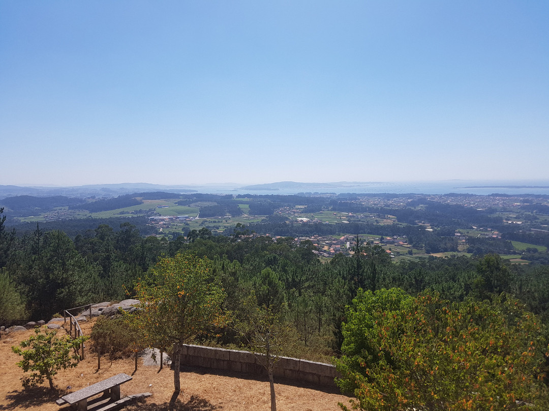 Mirador Faro De las Lunas景点图片