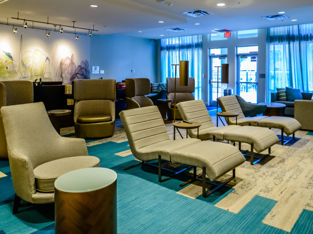 Courtyard Lake Charles主图