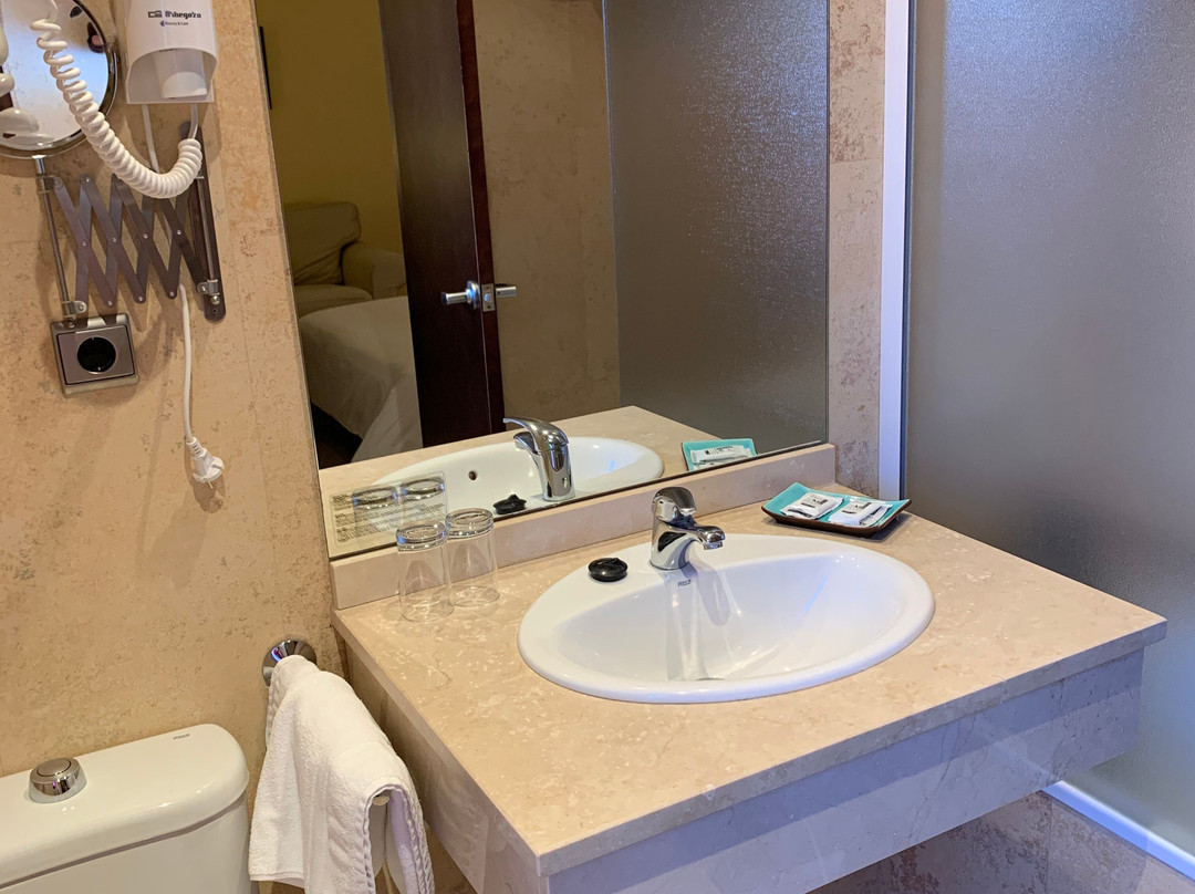 Hotel El Meson主图