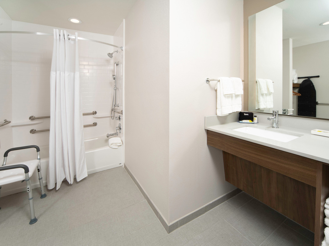 Staybridge Suites Florence - Cincinnati South by IHG主图