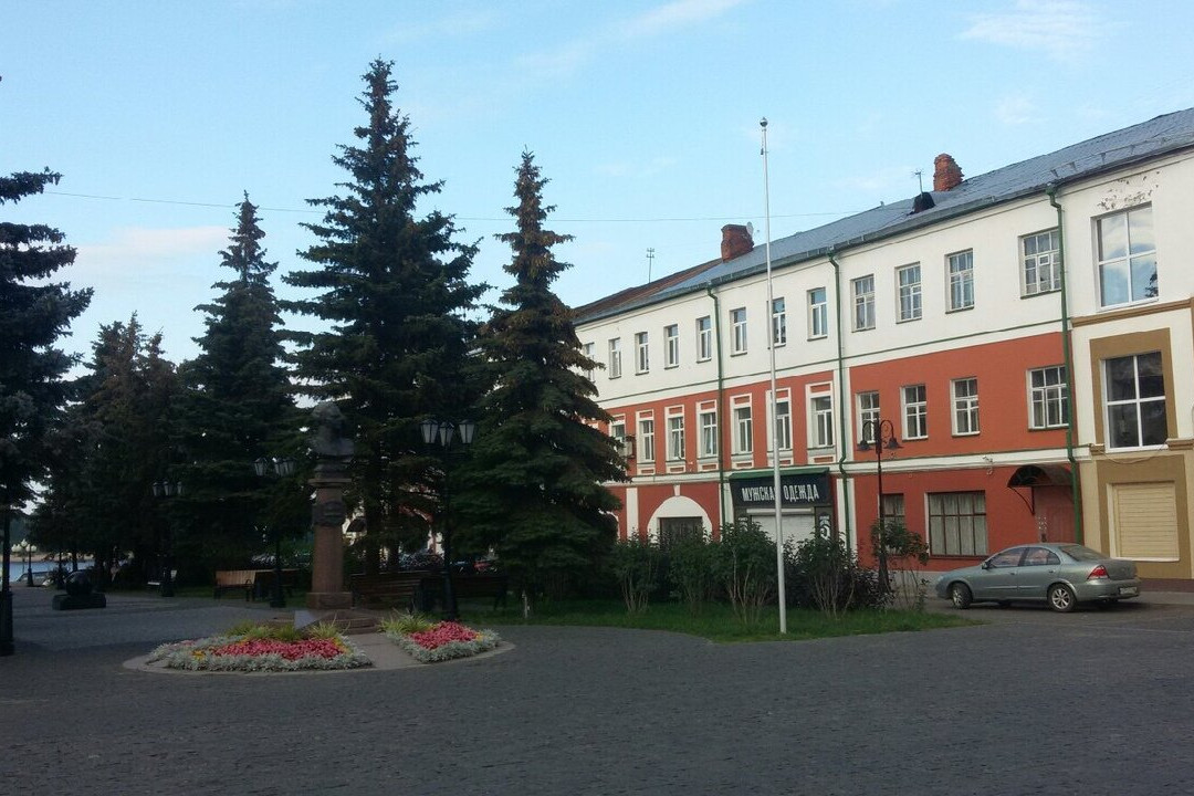 Monument to Fyodor Ushakov景点图片