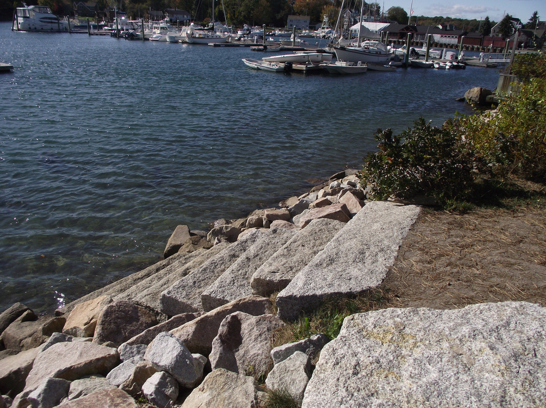 Silas Perkins Park-肯纳邦克港必去景点