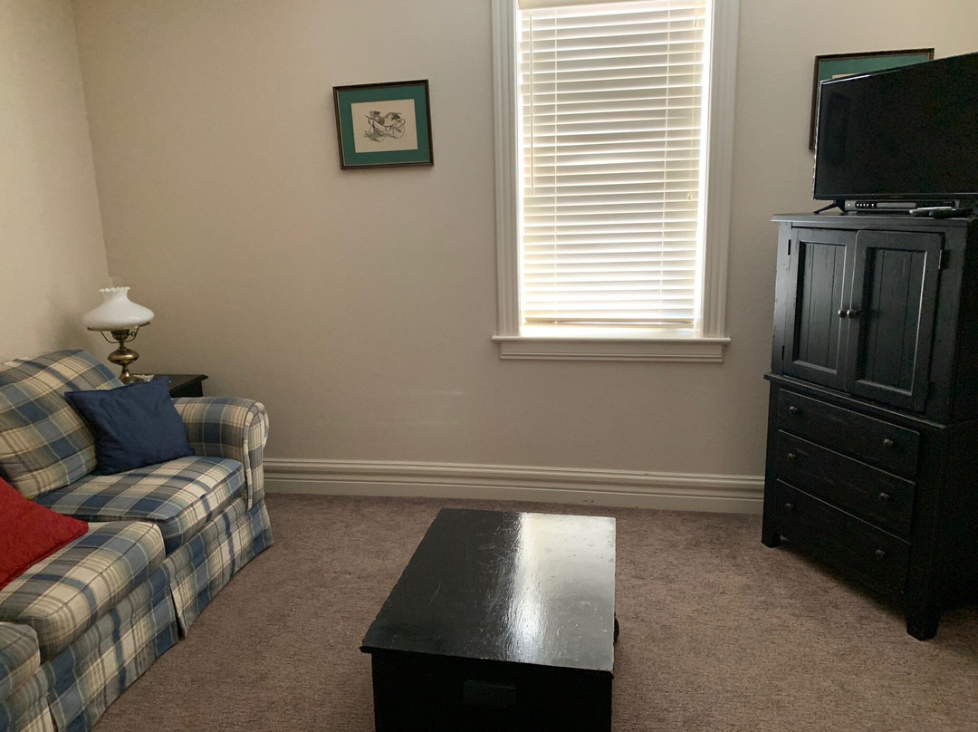 Hermann Crown Suites主图