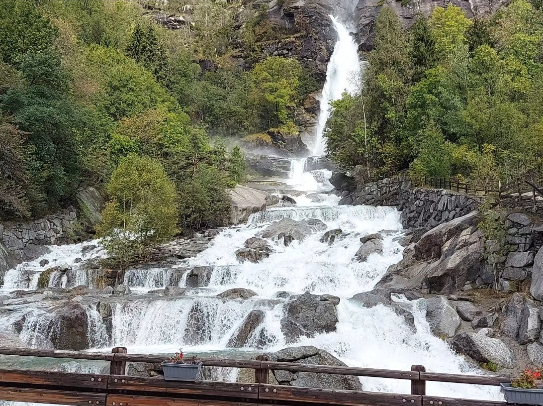 Cascata Di Noasca-Noasca必去景点