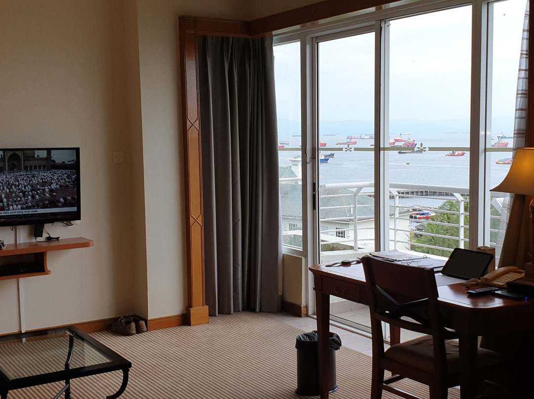 纳闽帝盛君豪酒店主图