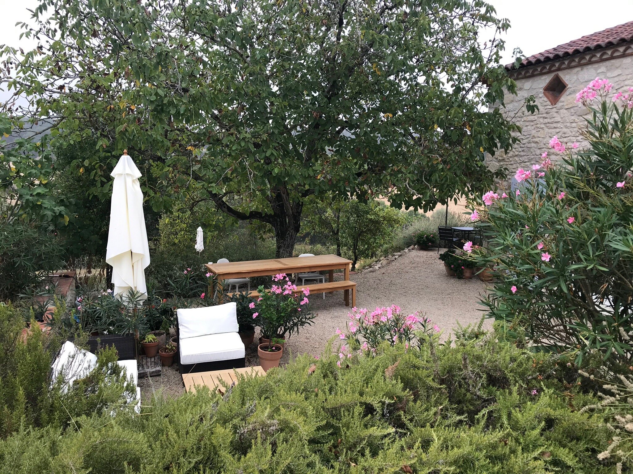 La Bastide-官方