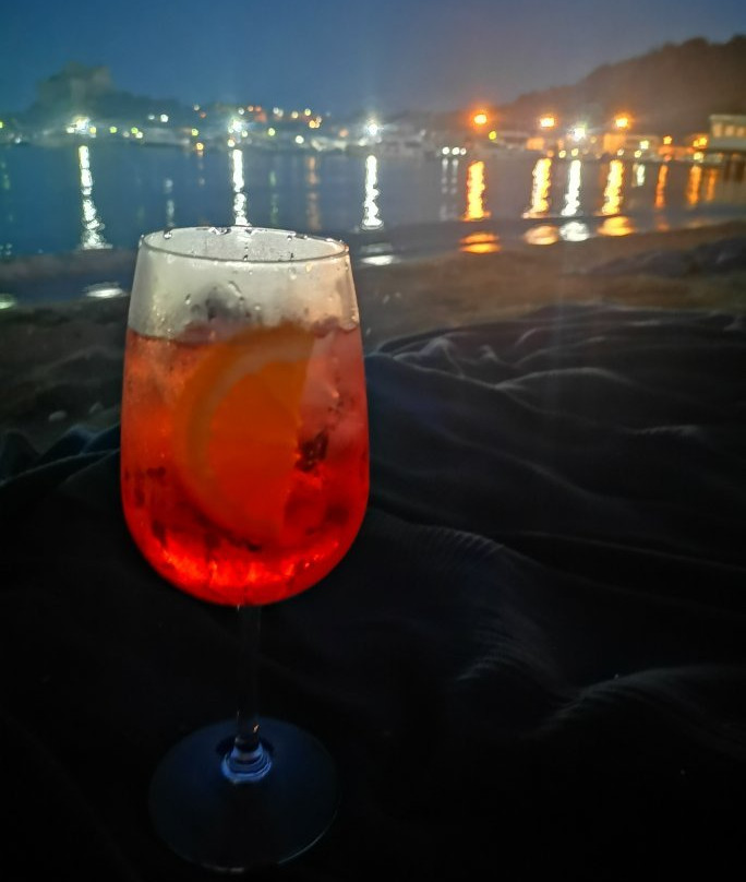 Nereis Soundrink Bar-Baiae必去景点