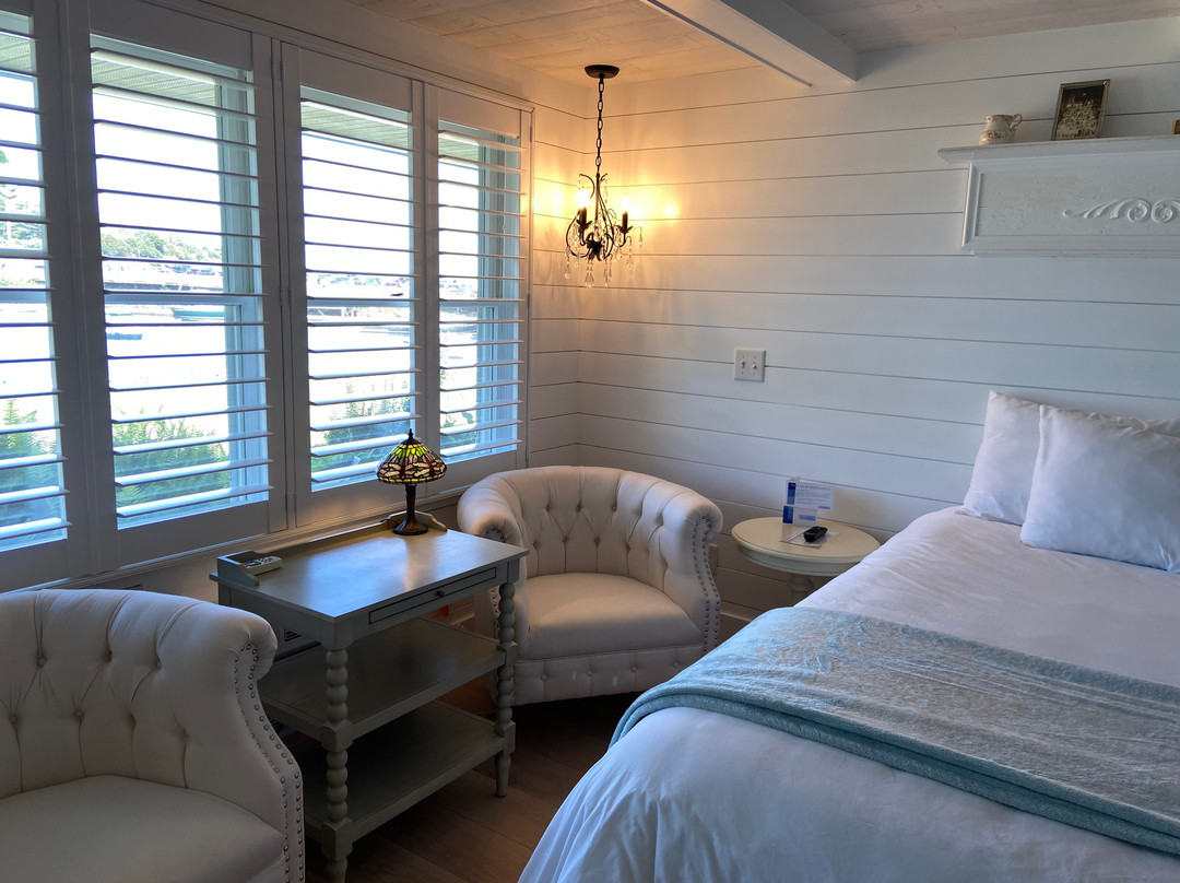 Auberge on the Cove主图