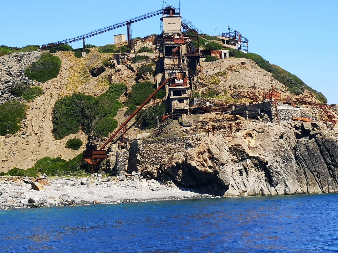Baiarda Dive Boat Excursions-Lacona必去景点