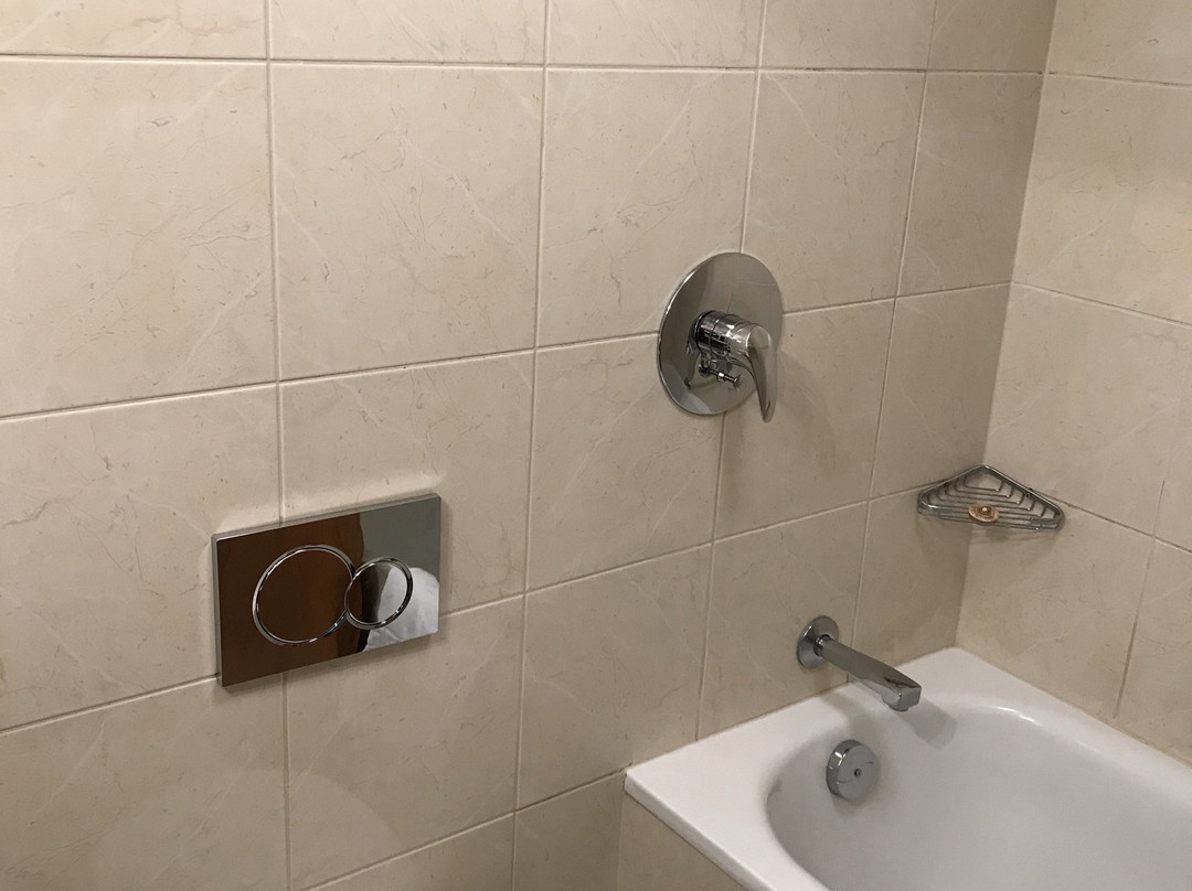 蒂阿瑙金斯盖特酒店主图