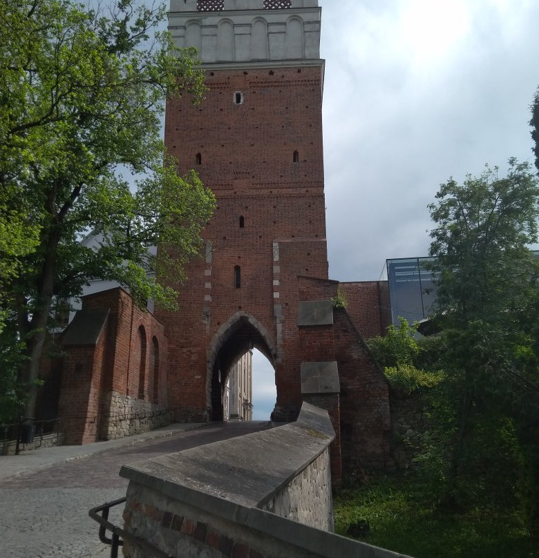 Opatowska Gate景点图片