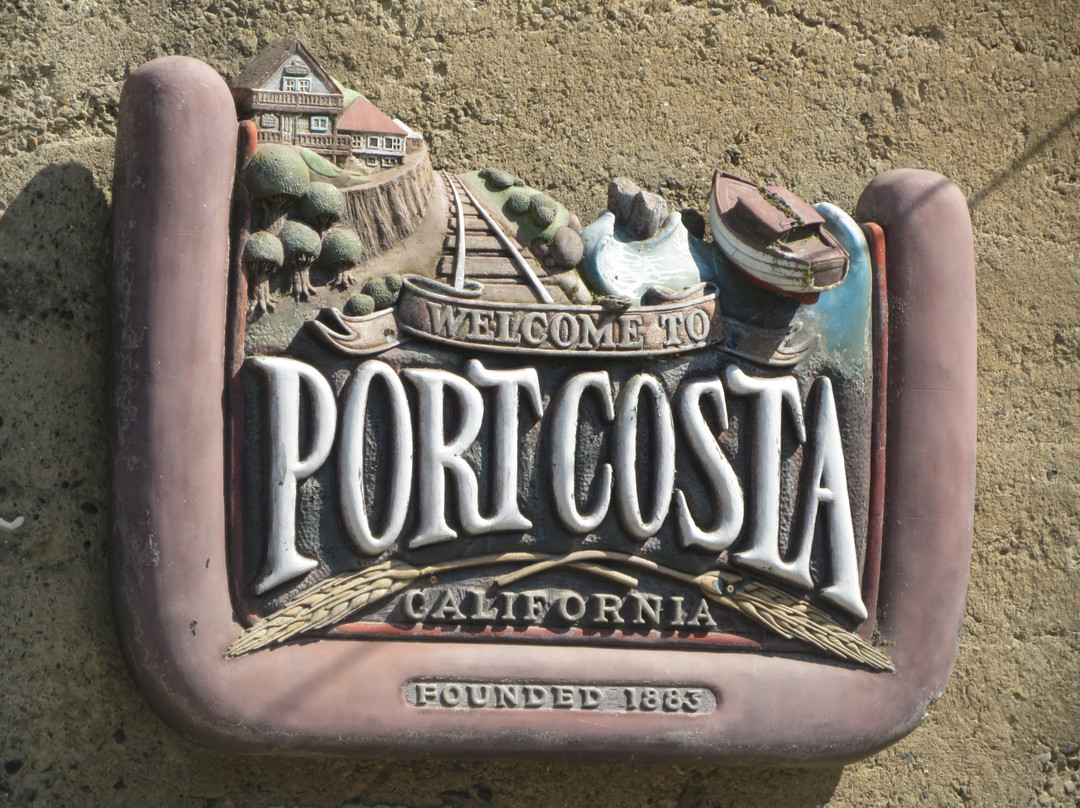 Carquinez Strait Regional Shoreline-Martinez必去景点