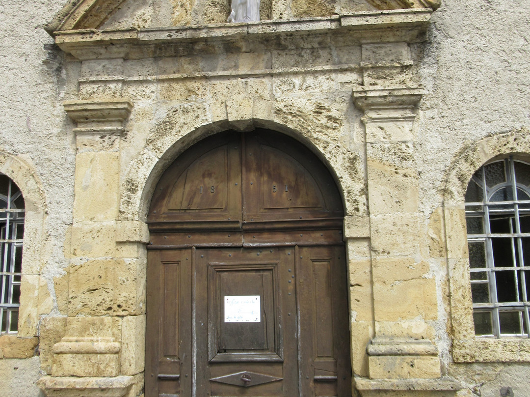 Eglise Saint Pierre-Villard-sur-Doron必去景点