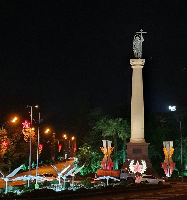 Archangel Michael Monument-索契必去景点