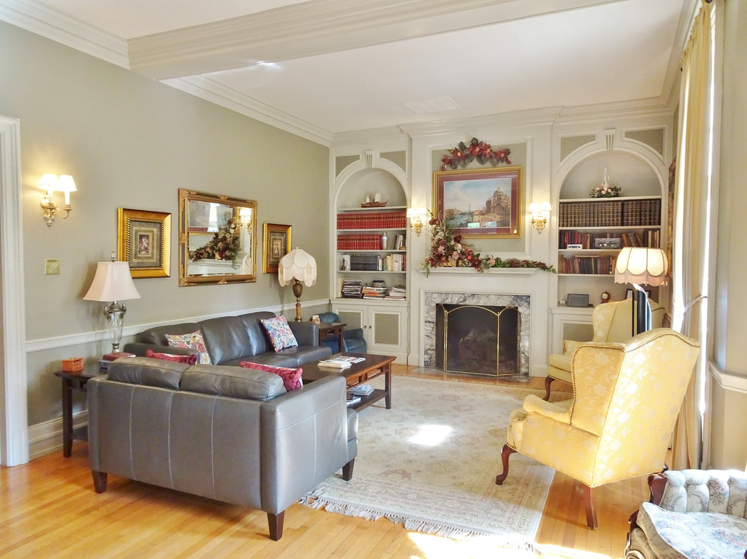 The Oliver Inn主图